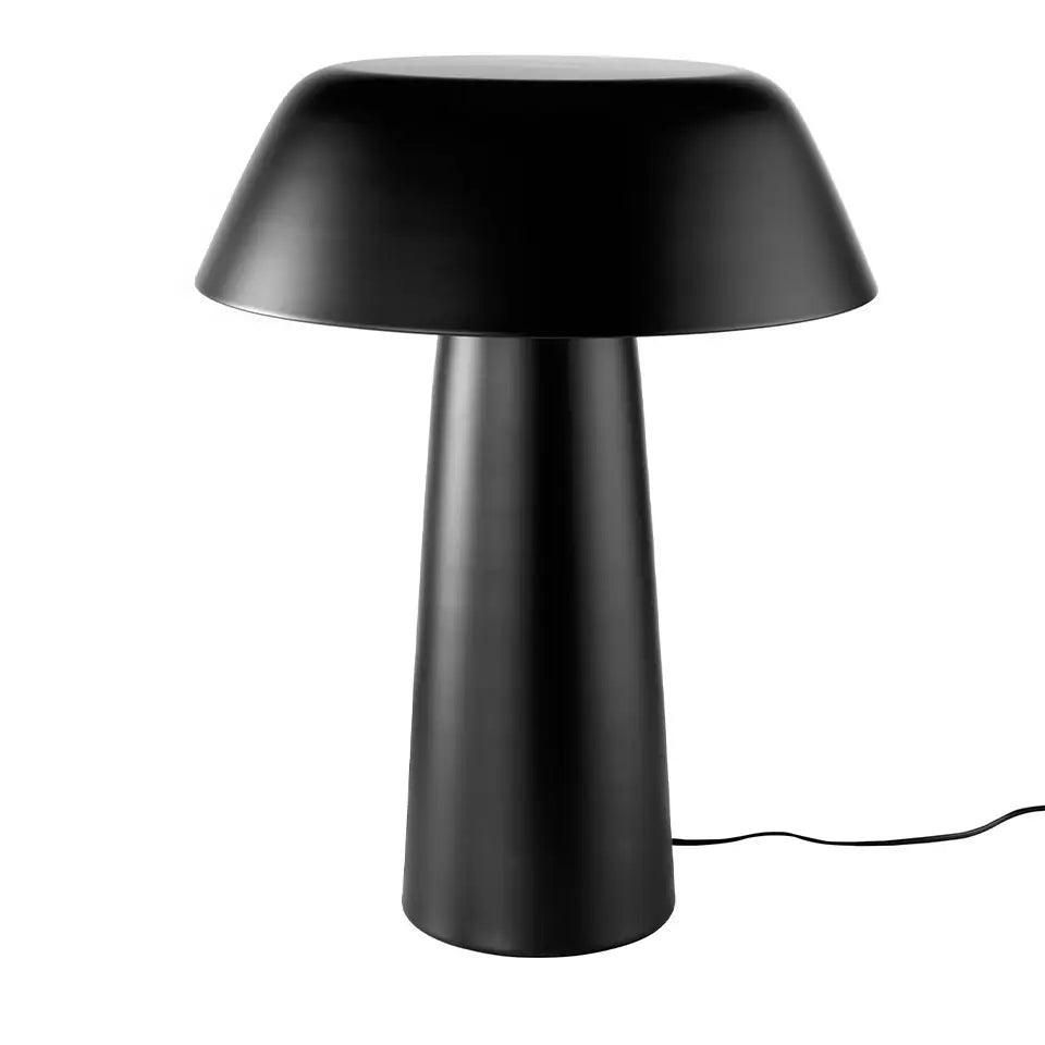 Nero table lamp