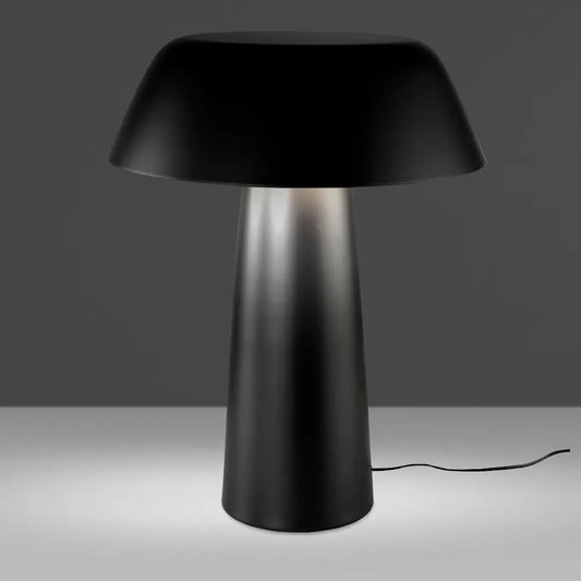 Nero table lamp