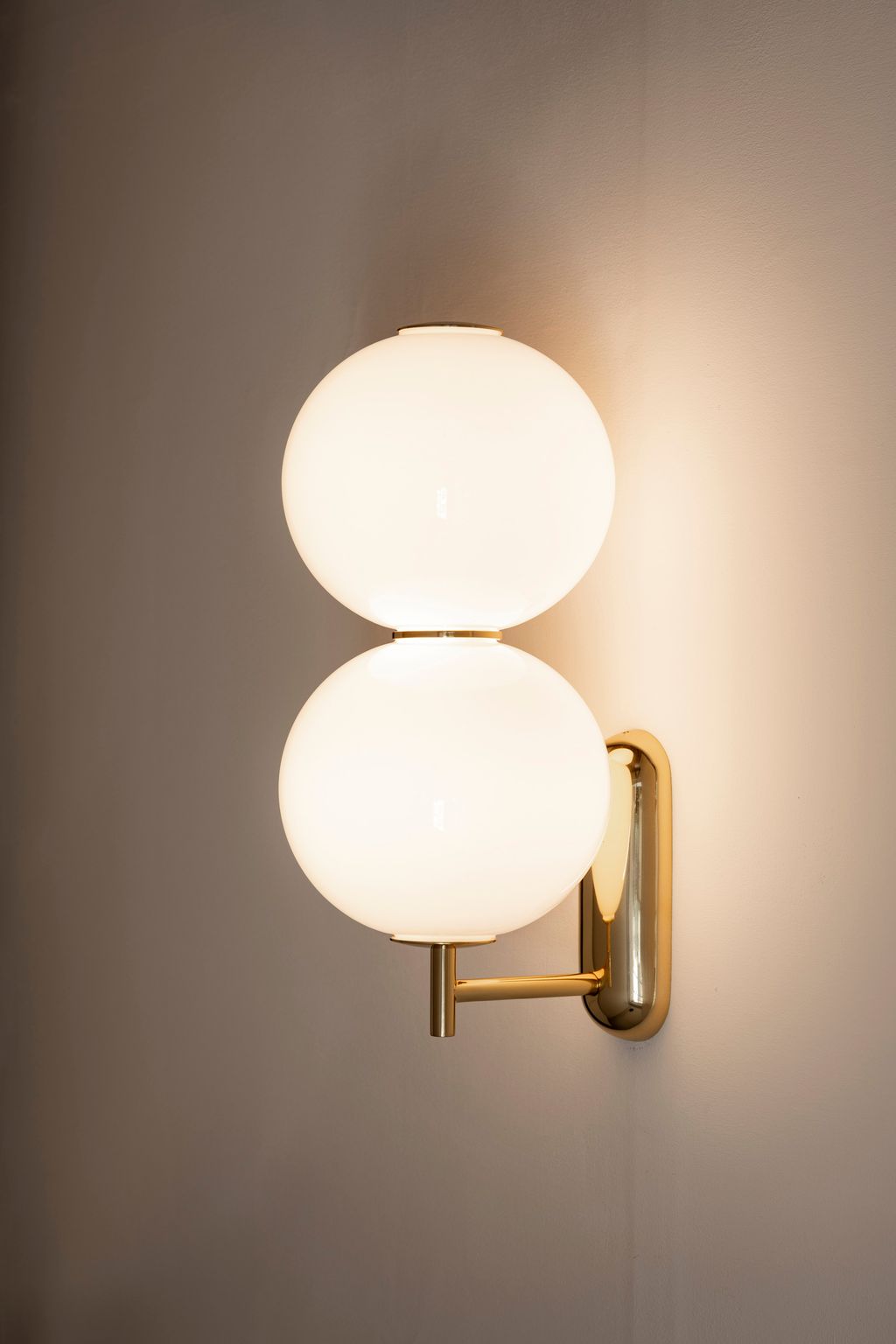 Ili Ili Coney Cone Suspension