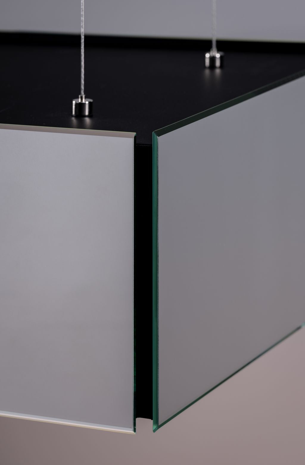 Ili Ili Coney Cone Suspension