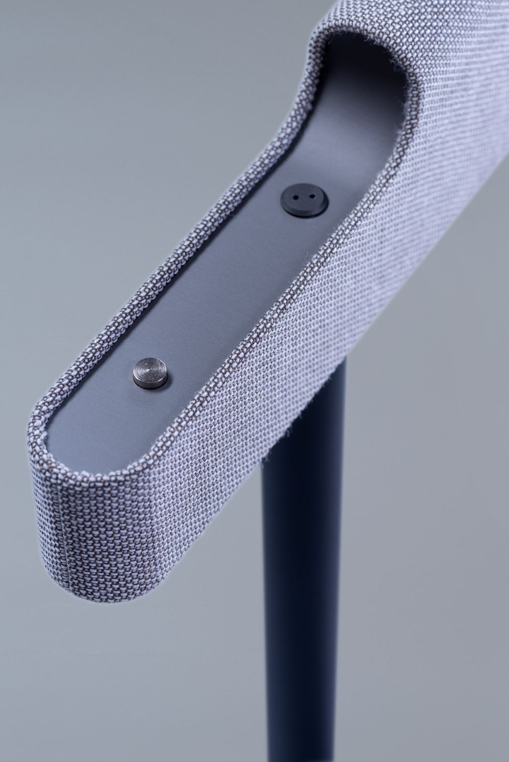 Ili Ili Coney Cone Suspension