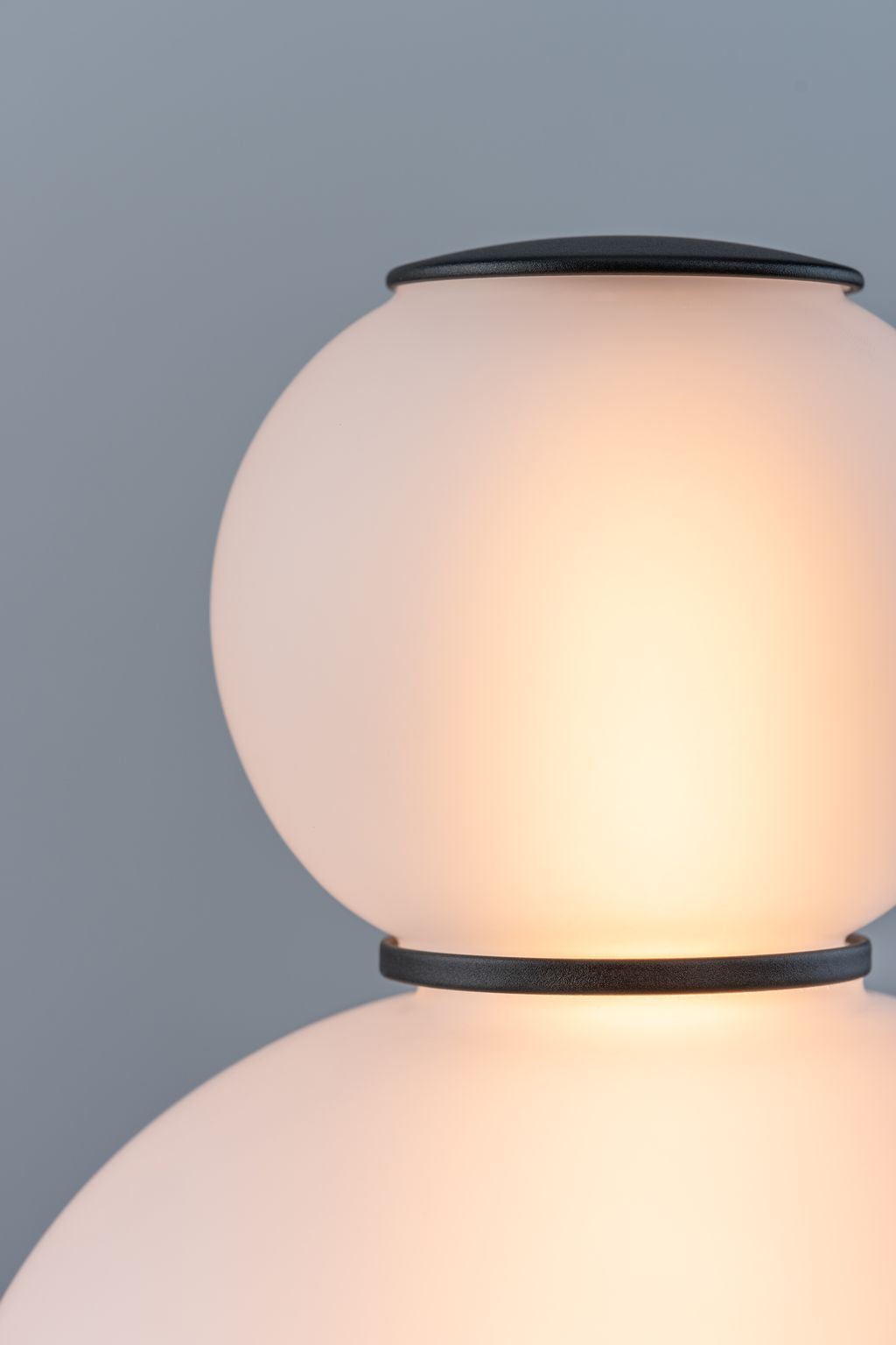 Ili Ili Coney Cone Suspension